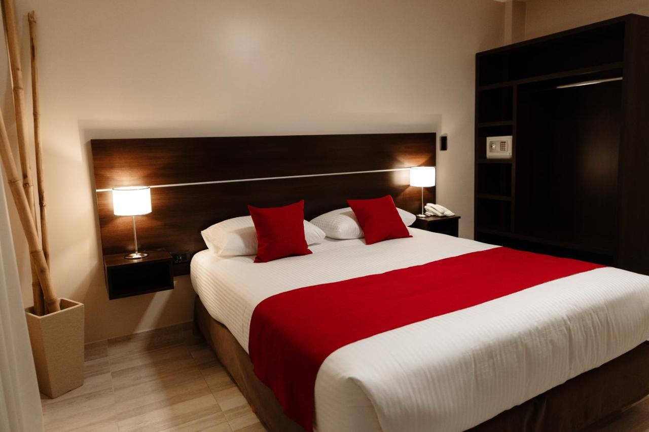 Hotel Batista Posadas Kültér fotó